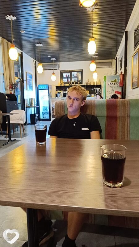 Влад, 20, Алматы — анкета №3239611