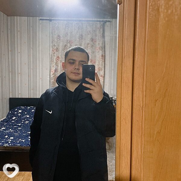 Максим, 22, Новочеркасске — анкета №3239783