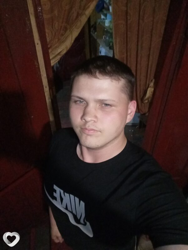 Вадим, 22, Тайге — анкета №3240051