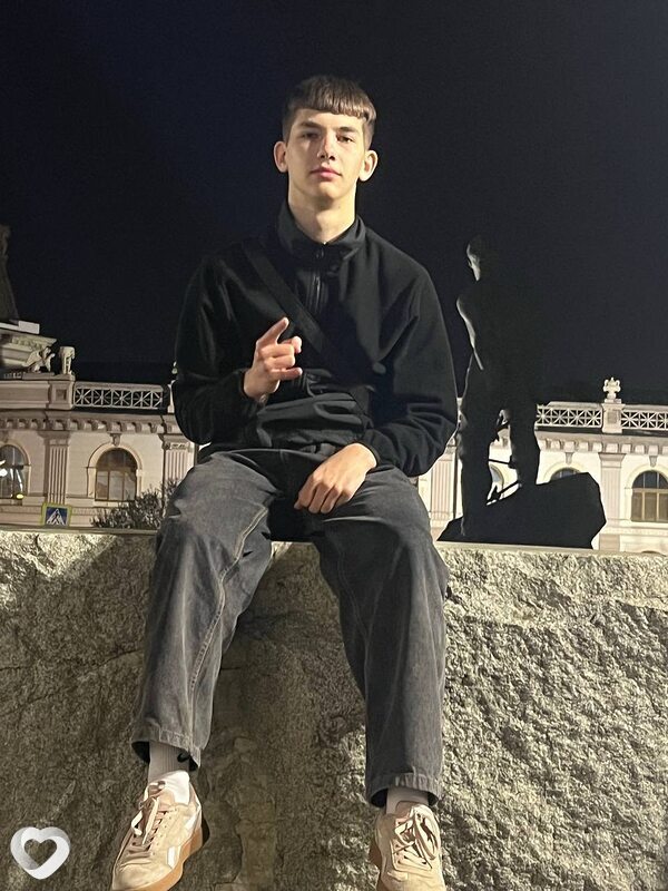 Андрей, 18, Казани — анкета №3240671