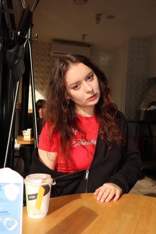 Полина, 20, Москве — анкета №3240482