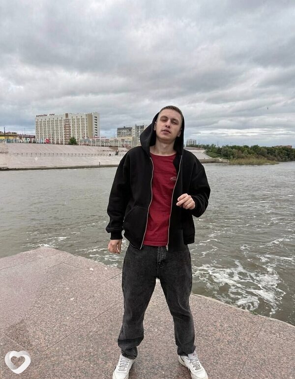 Сергей, 25, Кургане — анкета №3240493