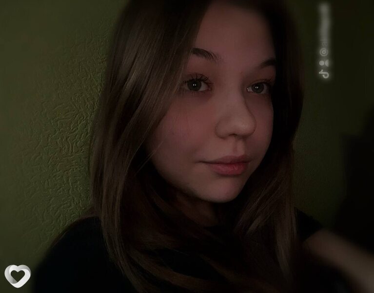Алена, 23, Краснодаре — анкета №3241550