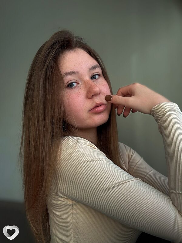 Полина, 25, Екатеринбурге — анкета №3241800