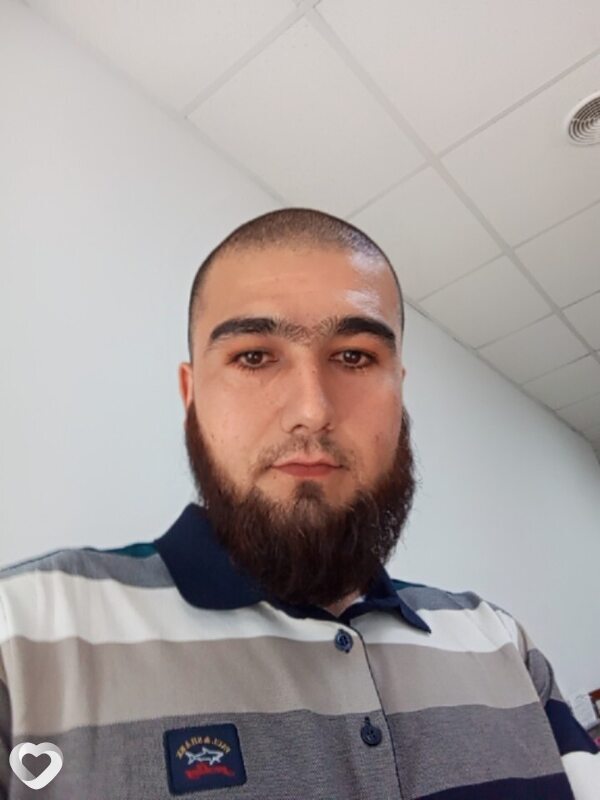 Азизбек, 28, Луганске — анкета №3242003