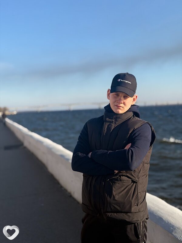 Павел, 21, Санкт-Петербурге — анкета №3242326