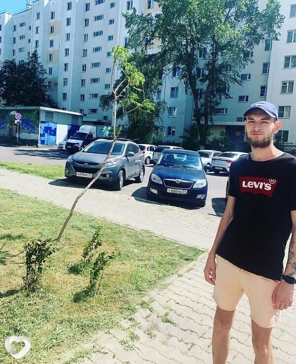 Максим, 22, Белгороде — анкета №3243431