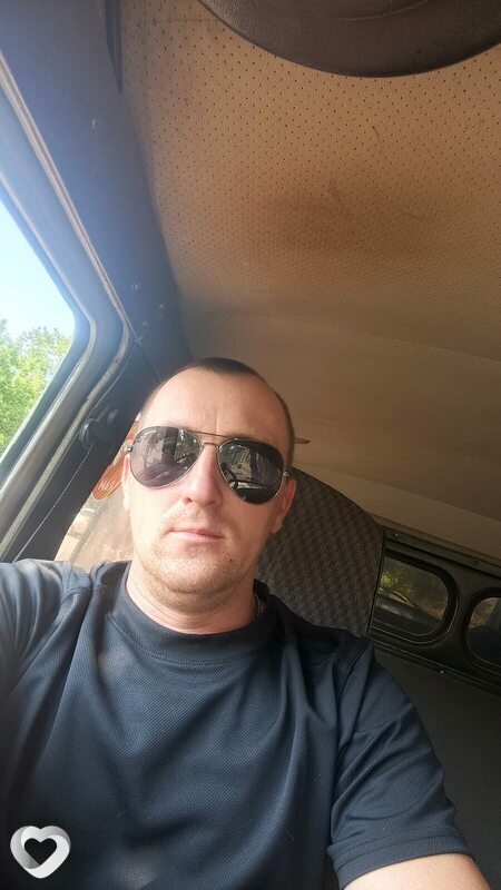 Миша, 30, Енакиеве — анкета №3243268
