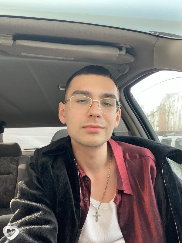 Евгений, 22, Барнауле — анкета №3243715