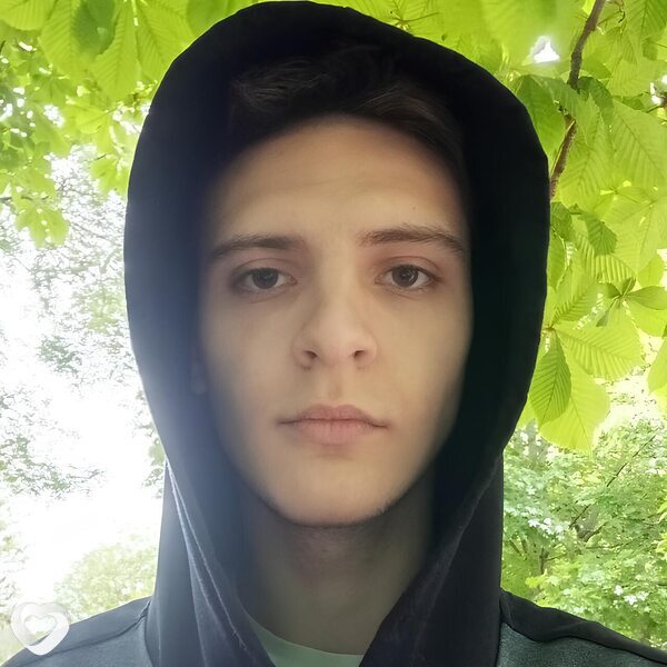 Максим, 19, Таганроге — анкета №3243635