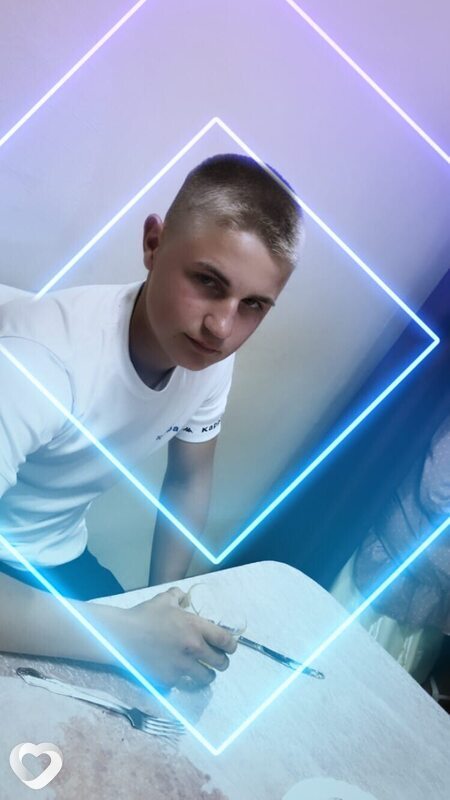 Максим, 19, Пензе — анкета №3244433