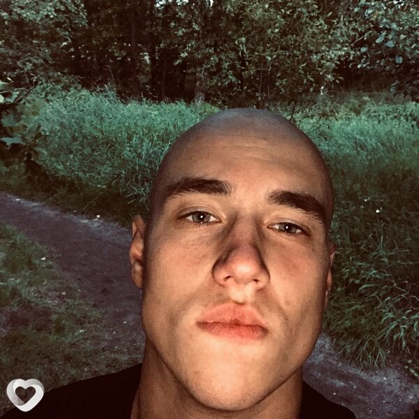 Антон, 22, Троицке — анкета №3244655