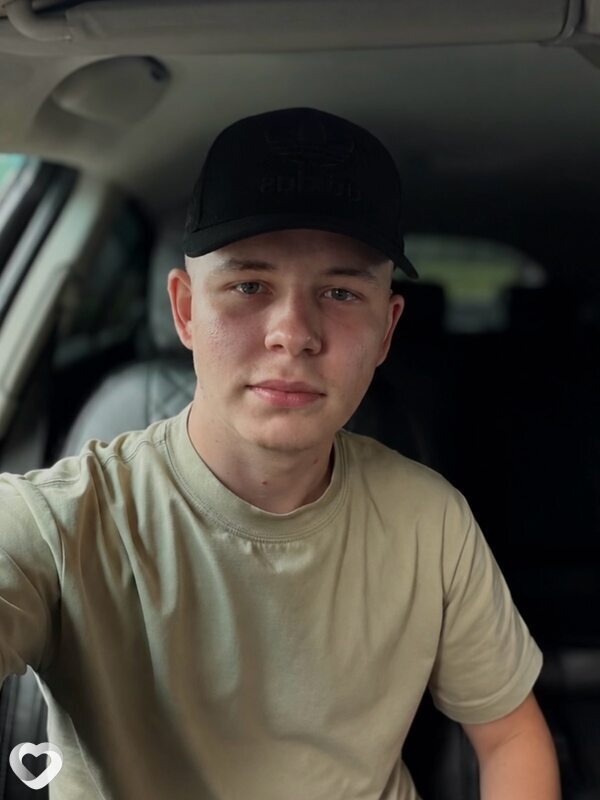 Кирилл, 23, Киселевске — анкета №3244730
