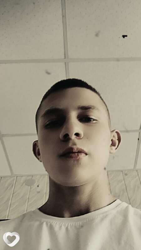 Вова, 18, Днепр — анкета №3245479