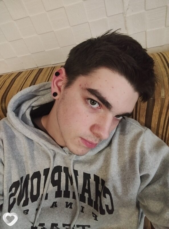 Даниил, 19, Истре — анкета №3245512