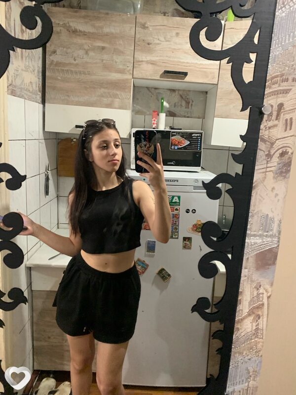 Карина, 18, Старом Осколе — анкета №3245775