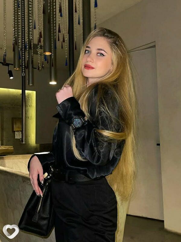 Лариса, 23, Хмельницком — анкета №3246504