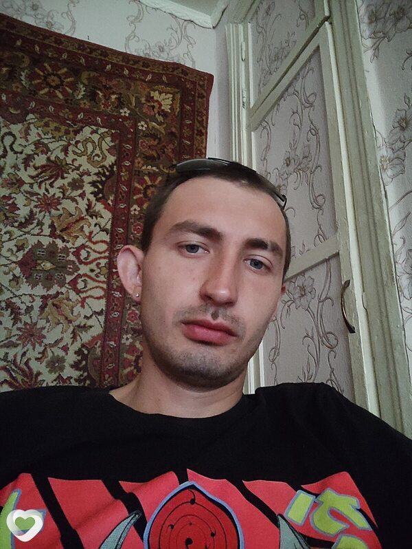 Максим, 29, Шахтах — анкета №3246848