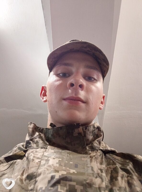 Ігор, 19, Львове — анкета №3247277