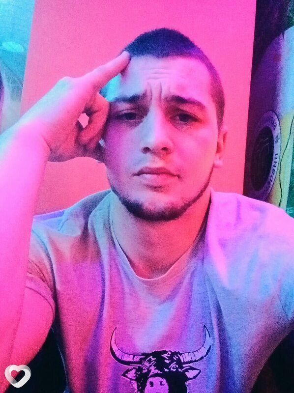 Илья, 25, Барнауле — анкета №3247659