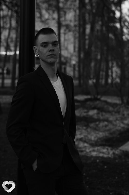Александр, 20, Новосибирске — анкета №3247800