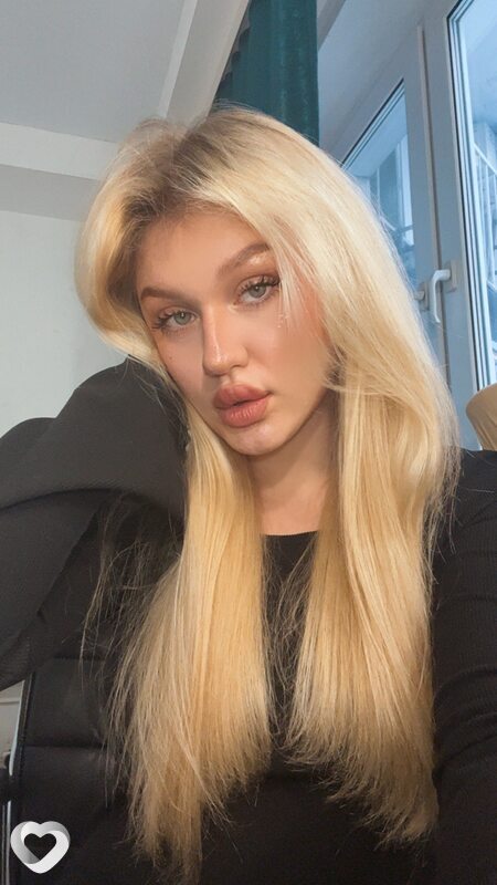 Евгения, 21, Новокузнецке — анкета №3247978
