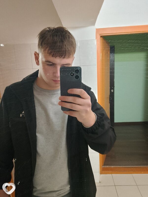 Никита, 19, Солигорске — анкета №3249023
