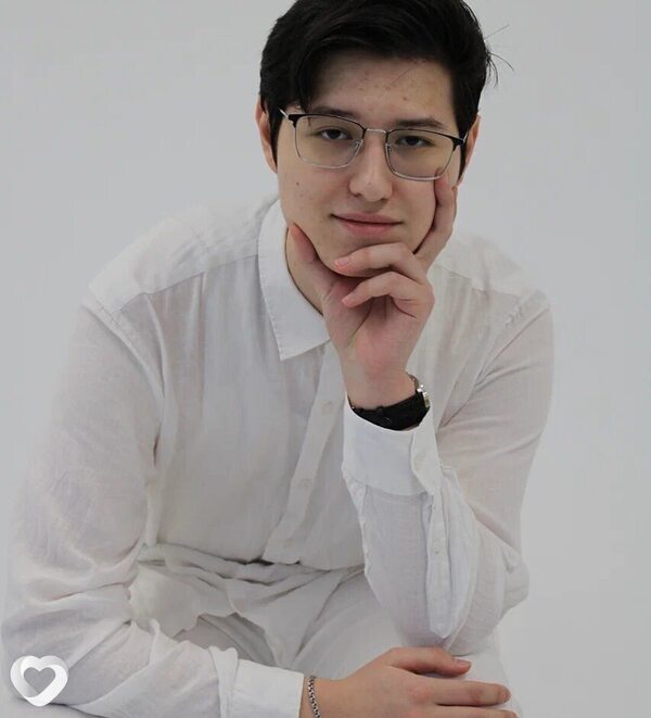 Астемир, 18, Санкт-Петербурге — анкета №3249695