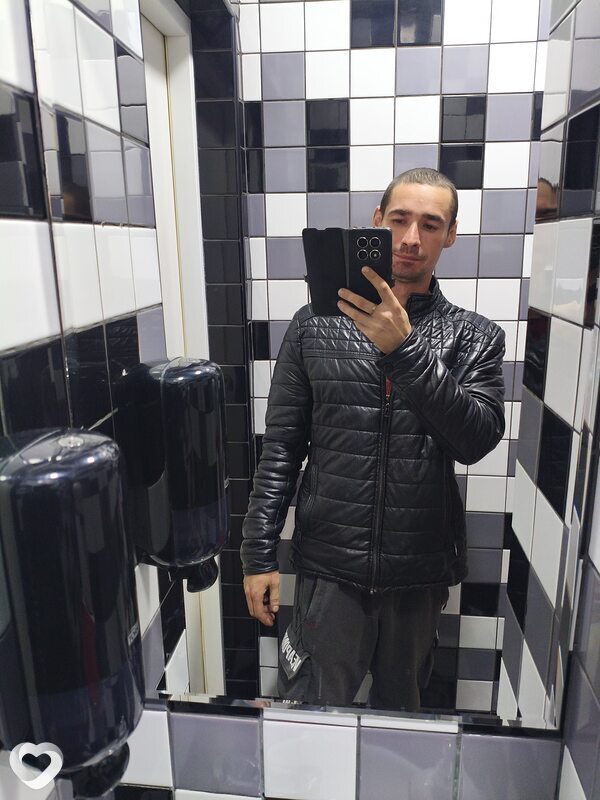Максим, 31, Луганске — анкета №3249698