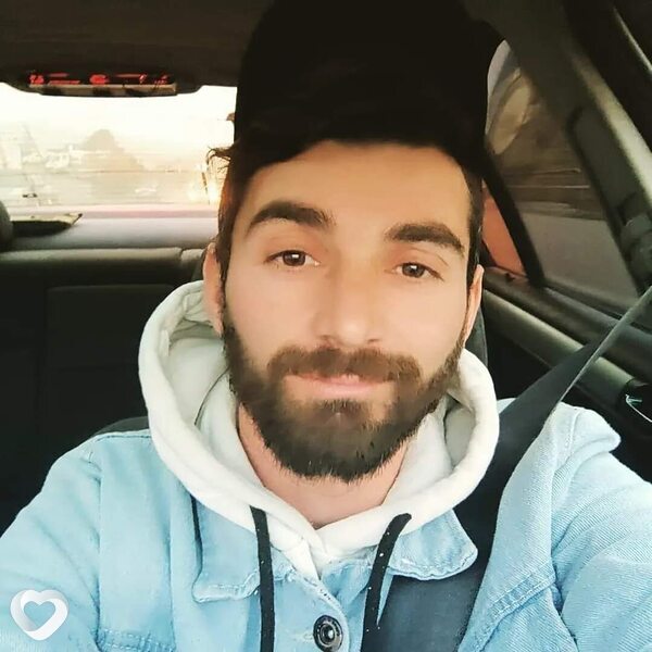 Giorgi, 33, Познань — анкета №3250291