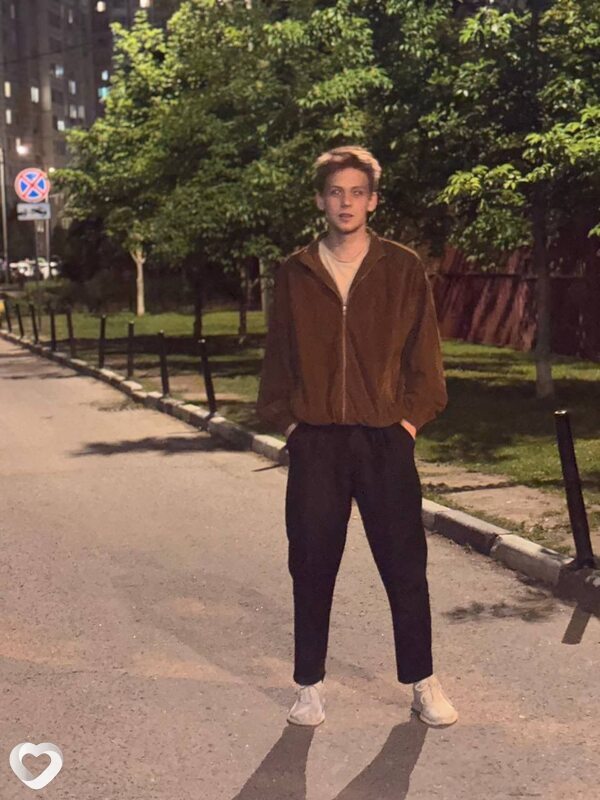 Динил, 20, Москве — анкета №3250312