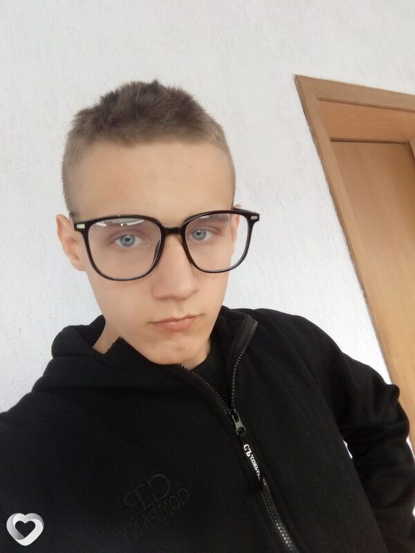 Ваня, 18, Рогачев — анкета №3250486
