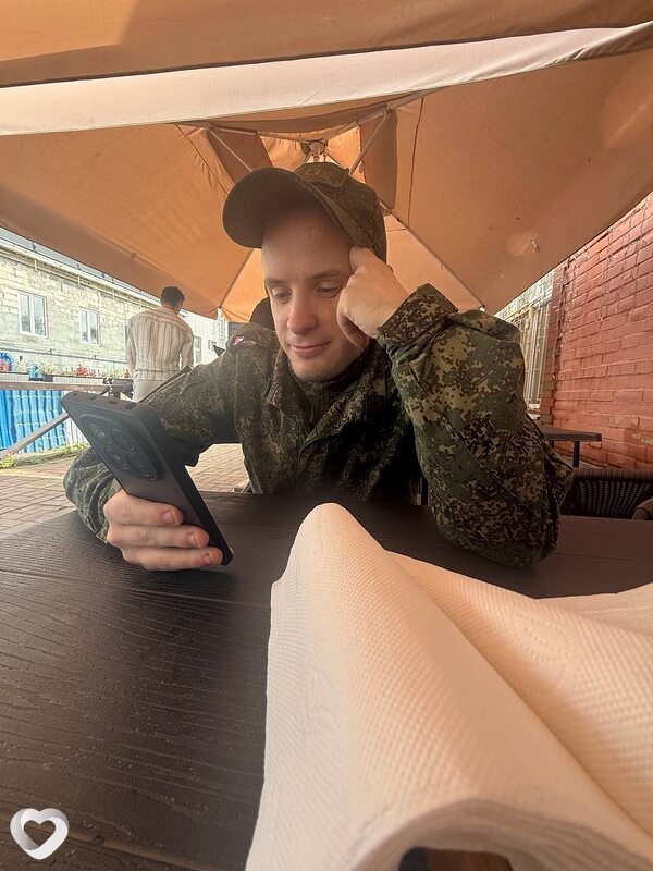 Максим, 23, Луге — анкета №3250832