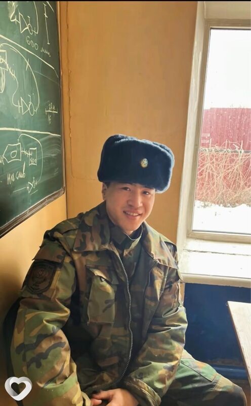Ерназ, 22, Риддер — анкета №3251766
