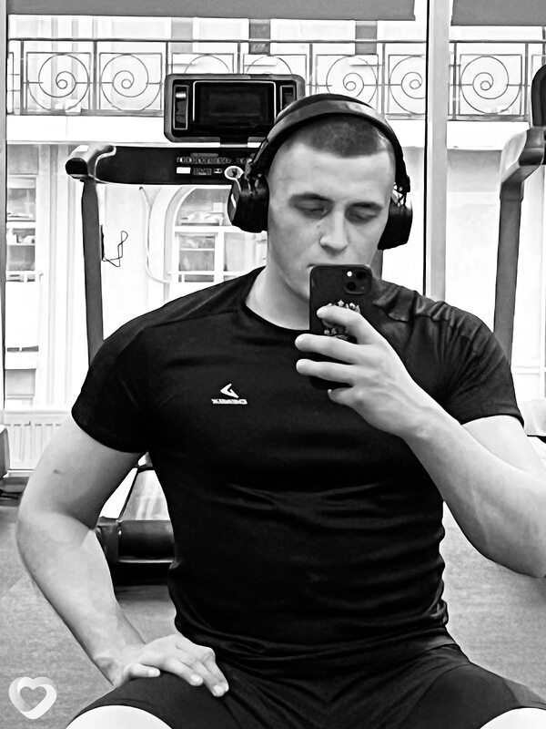 Владимир, 24, Москве — анкета №3252103