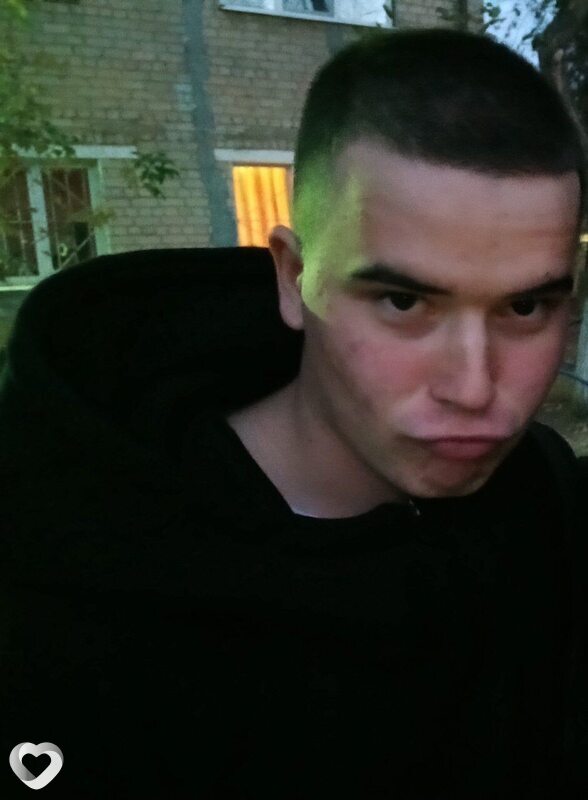 Глеб, 19, Оренбурге — анкета №3252445