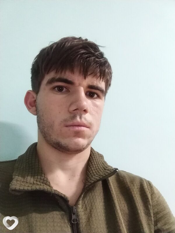 Антон, 21, Кинеле — анкета №3253168