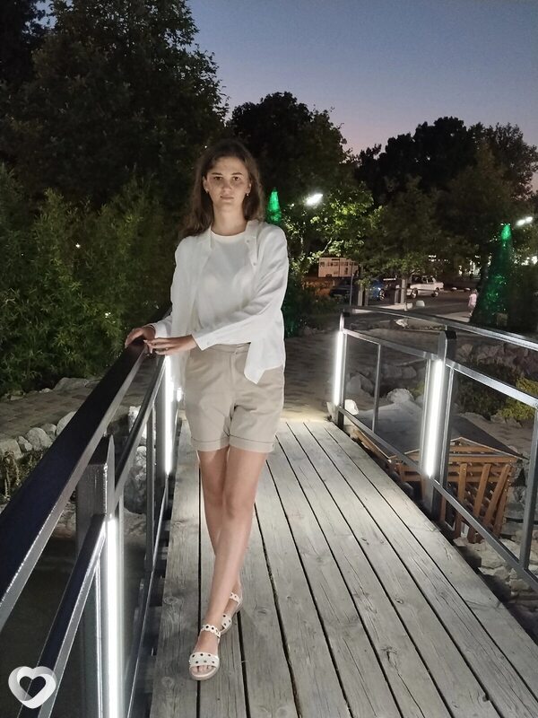 Яна, 25, Орёл — анкета №3253286