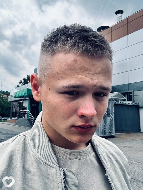 Никита, 19, Санкт-Петербурге — анкета №3253431