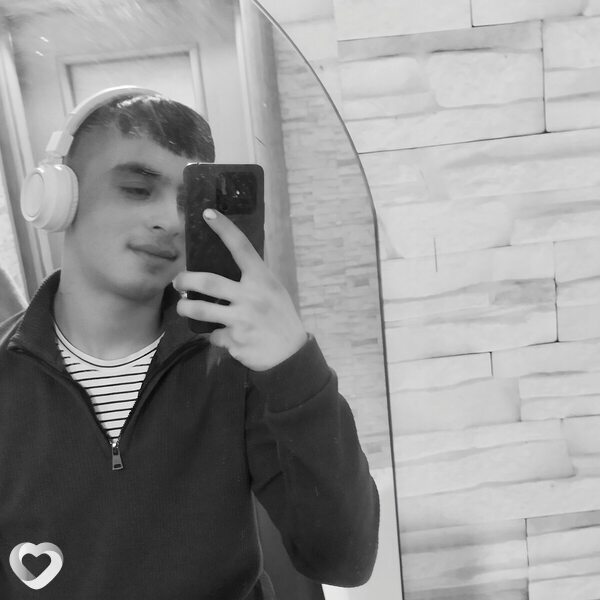 Лалбек, 19, Екатеринбурге — анкета №3253529