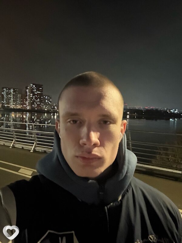 Михаил, 19, Москве — анкета №3254073