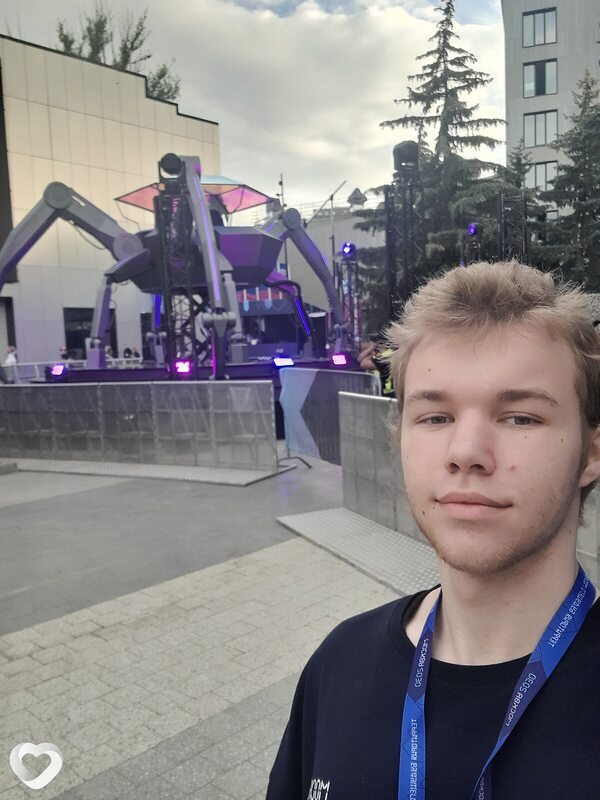 Лёня, 20, Москве — анкета №3254277