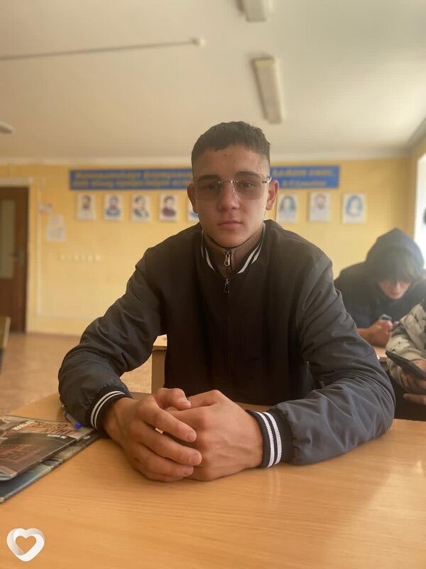 Илья, 23, Уральске — анкета №3254584