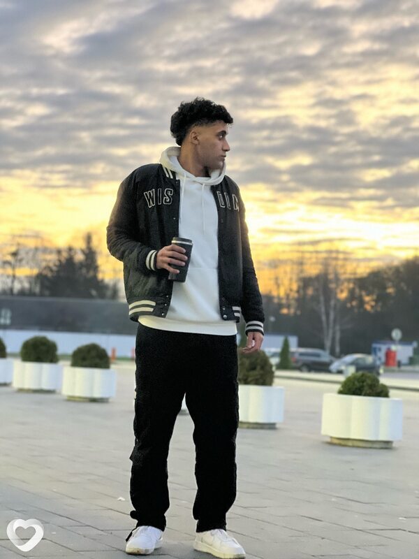 Юсиф, 23, Калининграде — анкета №3254773