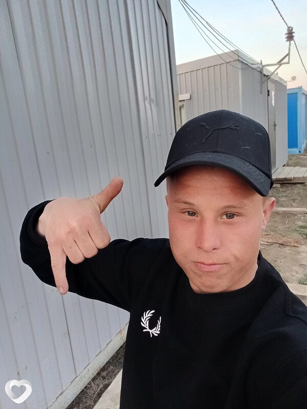 Вова, 27, Черемхове — анкета №3255209