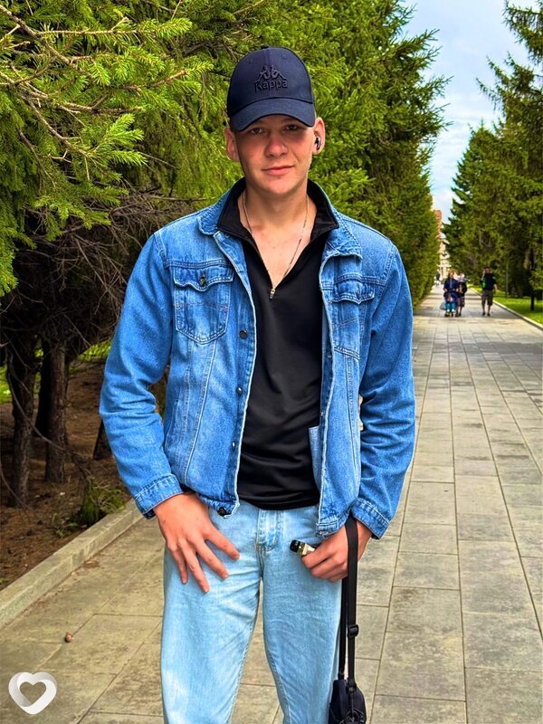 Владимир, 22, Заринске — анкета №3256540