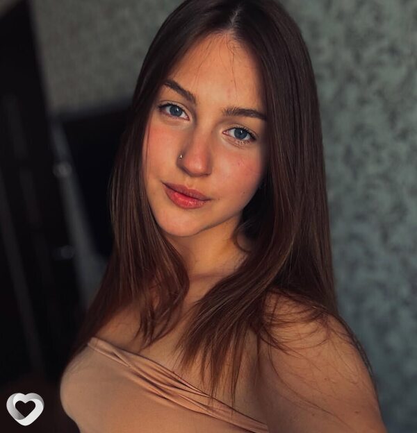 Кариша, 21, Донецке — анкета №3257178