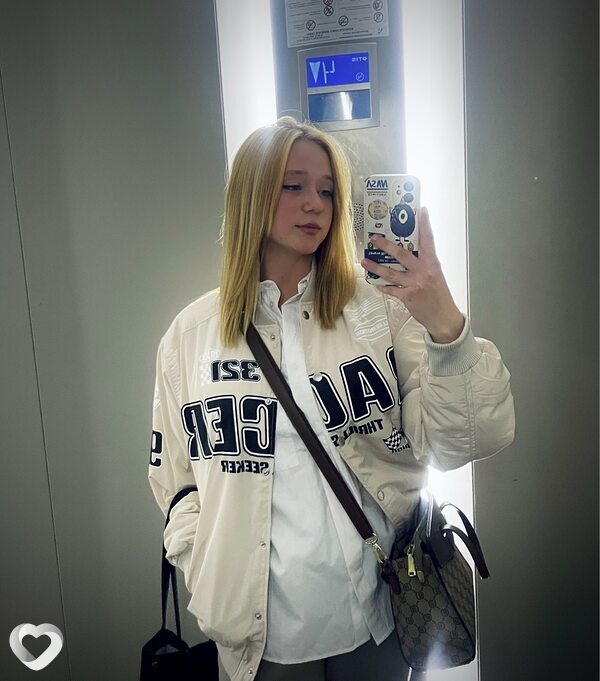 Настя, 19, Санкт-Петербурге — анкета №3257438