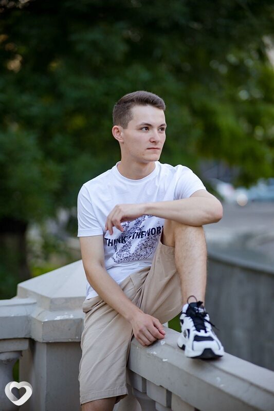 Артём, 21, Ростове-на-Дону — анкета №3258688