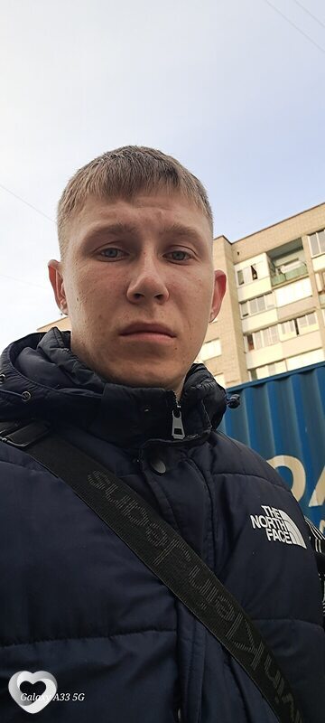 Иван, 21, Новосибирске — анкета №3258692